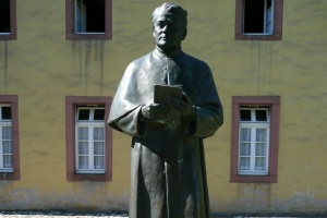 pomnik ojca franciszka jordana